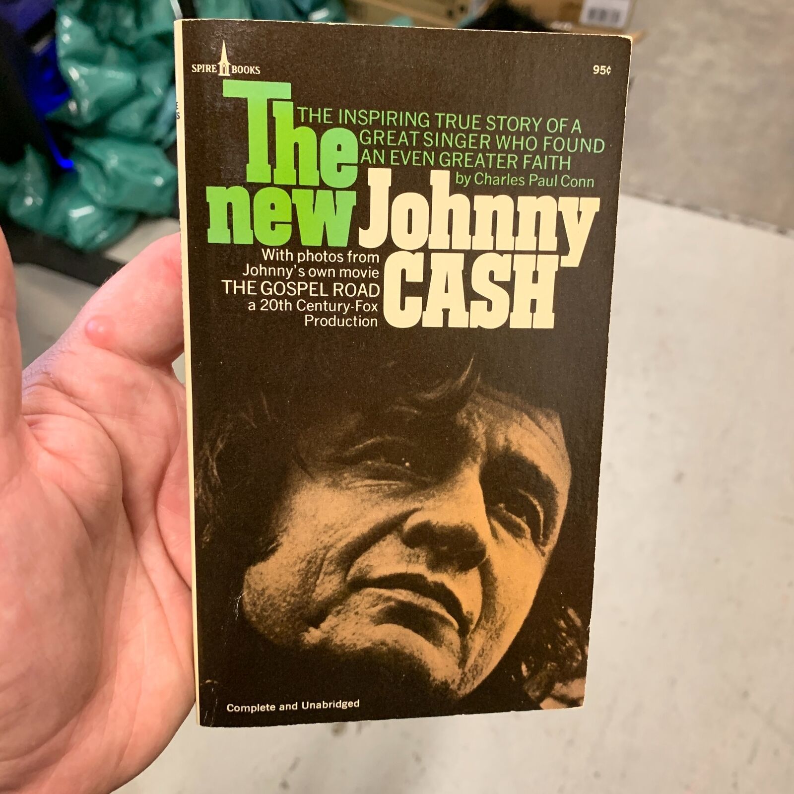 THE NEW JOHNNY CASH Charles Paul Conn - Christian Paperback Musician (1976)