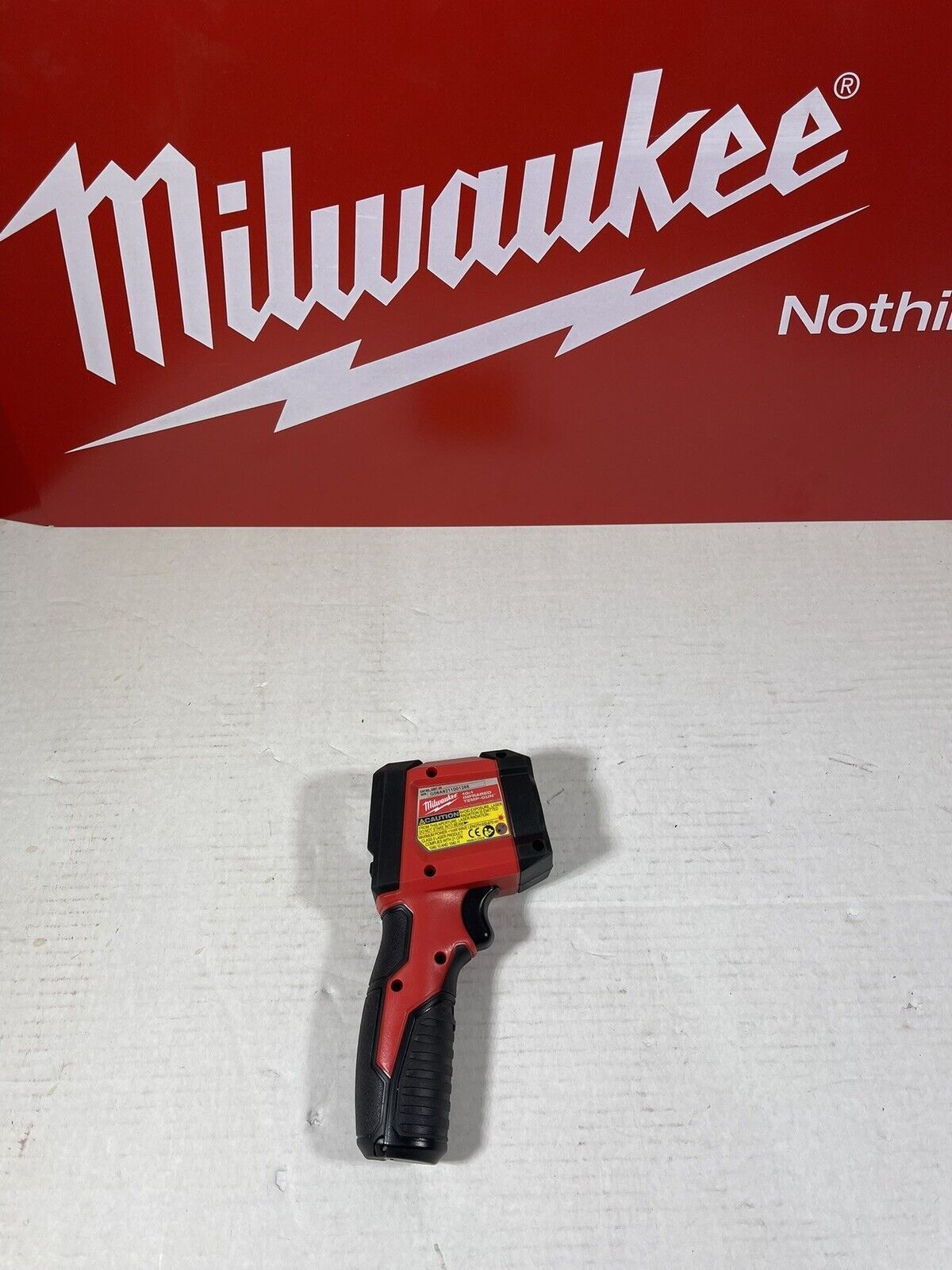 Milwaukee 2267-20 Infrared 10:1 Temp-Gun - Red (Tool Only)