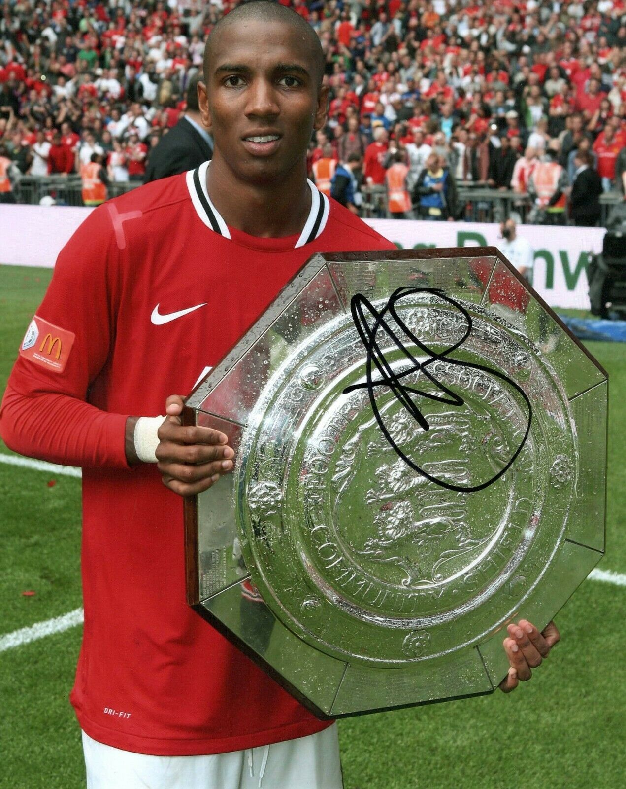 Manchester United Ashley Young Autographed Signed 8x10 Photo Coa #3