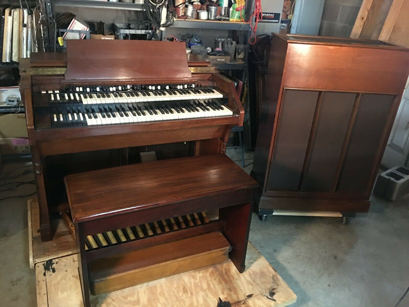 1951 C2 Hammond Organ Bench Pedalboard With  Hr-40 Tone Cabinet