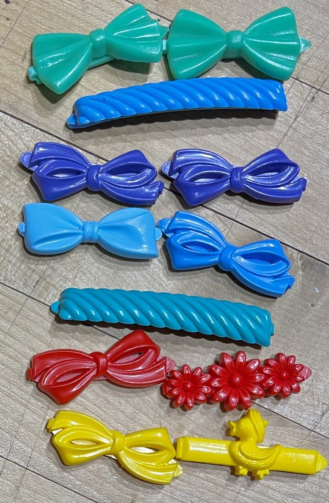 Vintage Girls Barrettes Plastic Colorful Lot Of 12 Goody