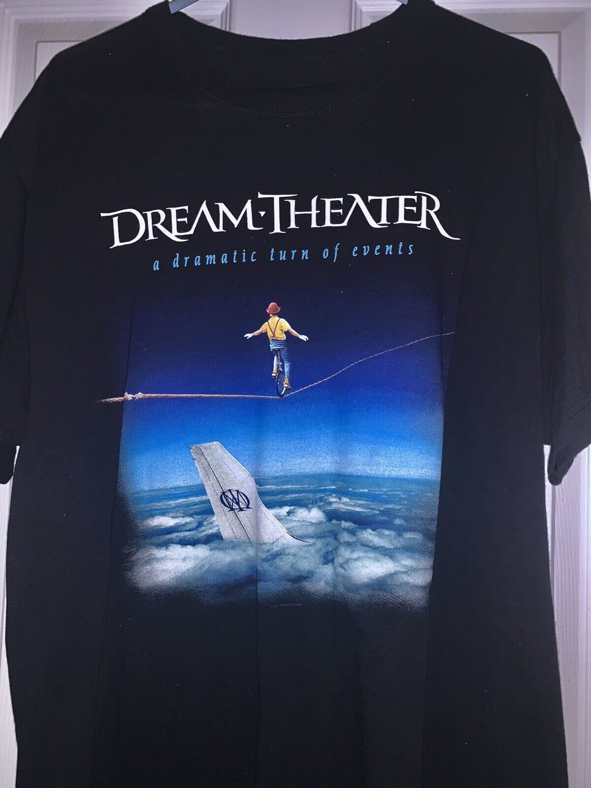 Dream Theater A Dramatic Turn Of Events 2011 tour shirt. size L.
