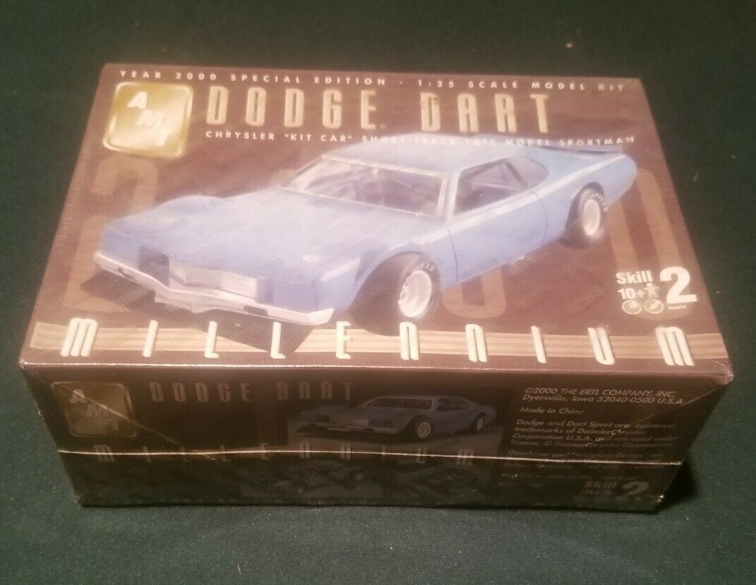 Factory Sealed Amt Year 2000 Special Edition Millennium Dodge Dart #30271 New