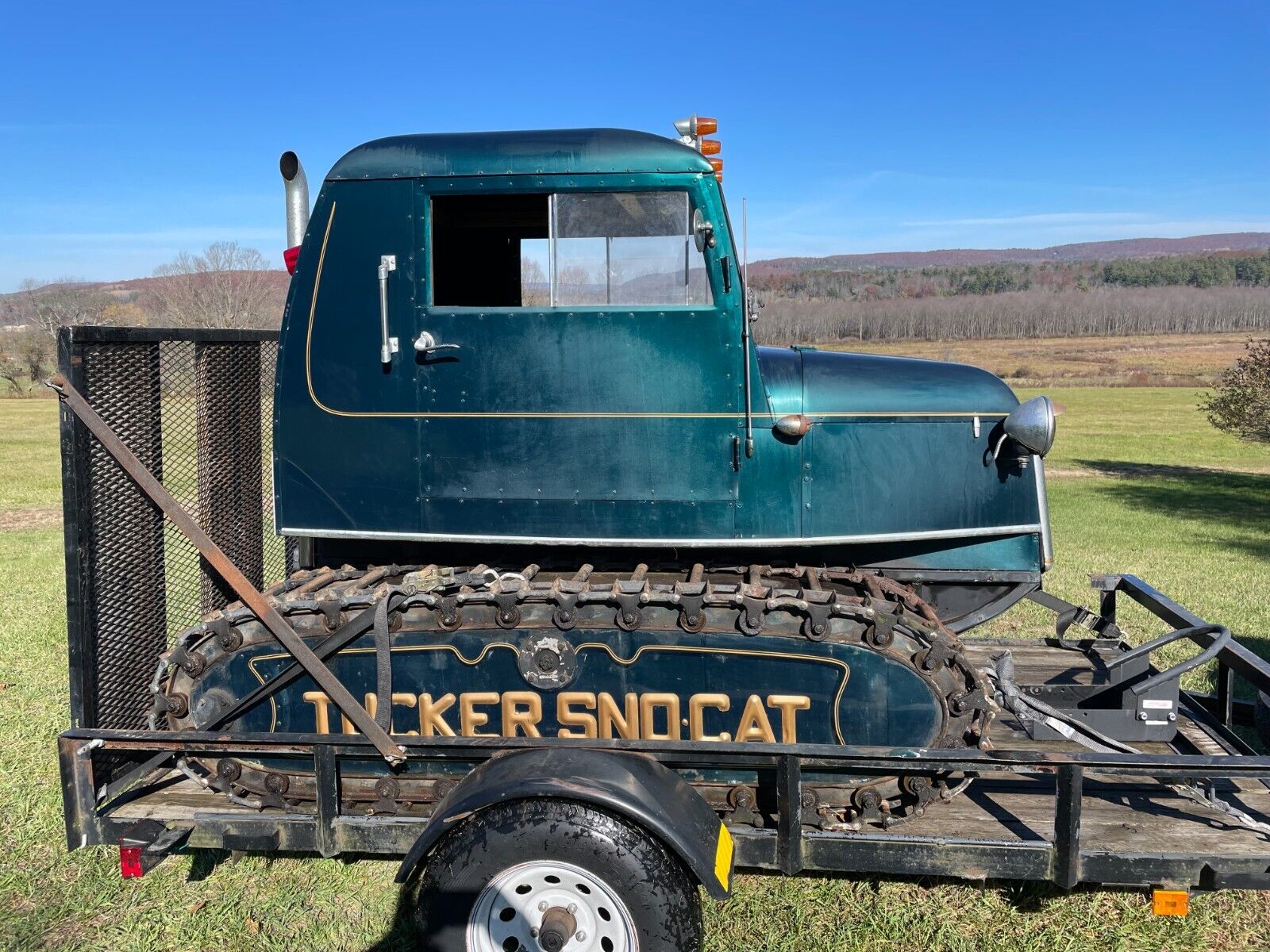 Tucker Sno-Cat 1959 Model 222 